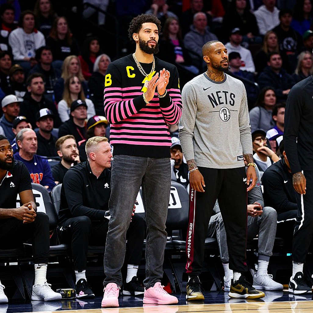 Jordan Hawkins ký hợp đồng hai chiều với Chicago Bulls: cựu lottery pick 2026 và số phút sụt giảm