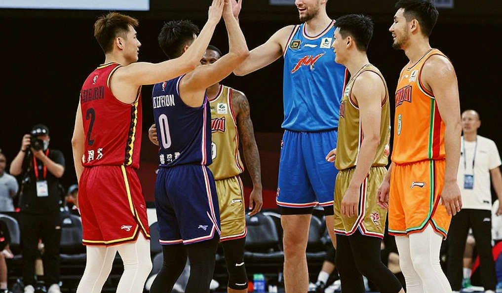 Chus Mateo, Jokic và lằn ranh mỏng giữa thành công và thất bại của bóng rổ châu Âu