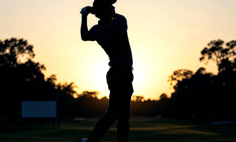 Báo cáo đủ khung, dữ liệu rỗng: Cái bẫy niềm tin giả trong phân tích golf