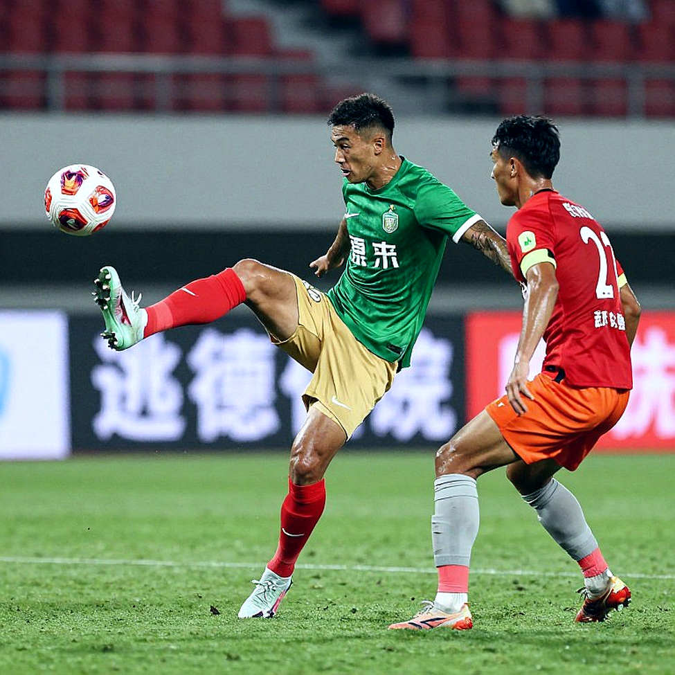 Luật không nằm trong trí nhớ: Bài học từ sai lầm World Cup 2026 và cách dữ liệu 523 trận đấu thay đổi cách tôi phân tích VAR