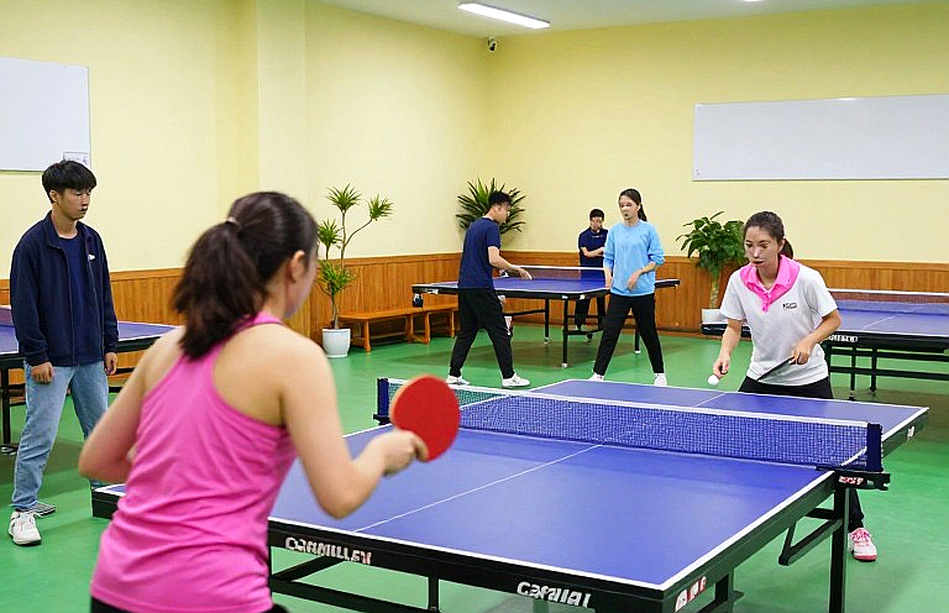 Moyland và Zhang thoát Ai Cập ở vòng một China Smash 2026: bản đồ khoảng trống của một cặp đôi vừa ghép
