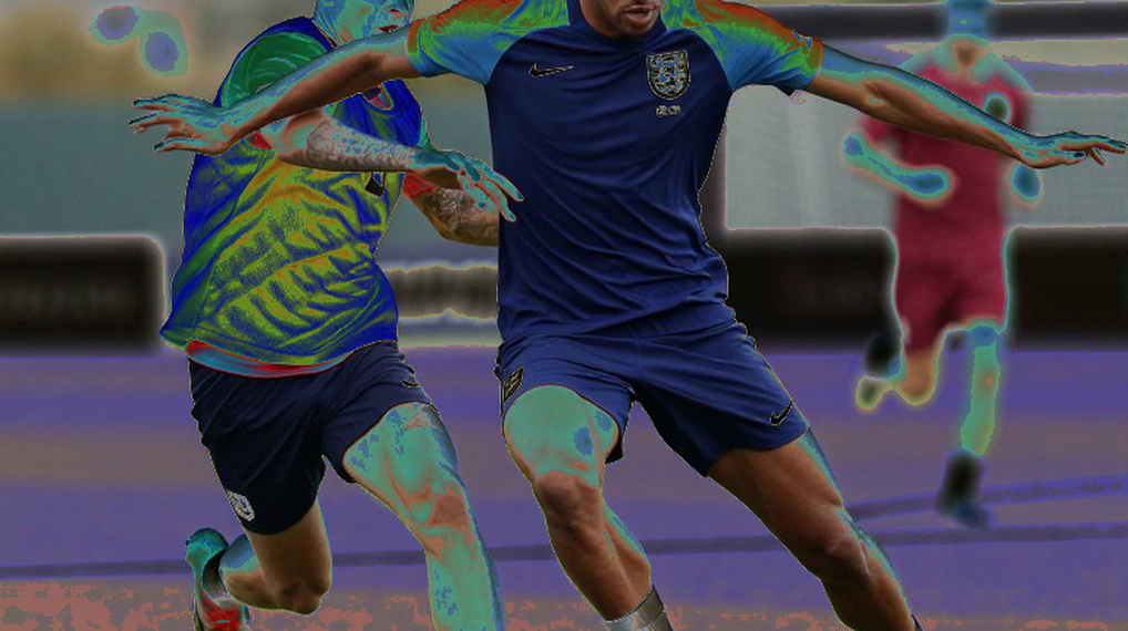 Cánh cửa mở nhưng hành lang đã chật: Xavi Hernández, Luciano Valente và phép thử mang tên tuyến giữa Hà Lan Cánh cửa mở nhưng hành lang đã chật: Xavi Hernández, Luciano Valente và phép thử mang tên tuyến giữa Hà Lan
