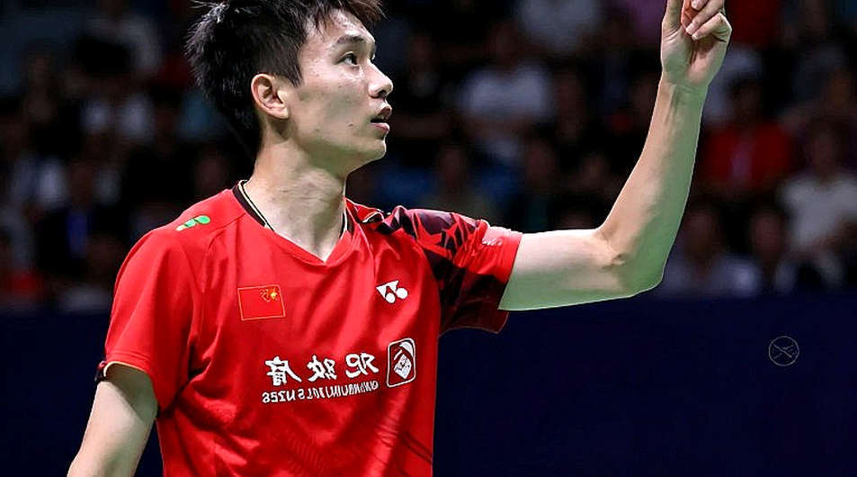 Kunlavut Vitidsarn và lối đánh kiểm soát: Cú ăn ba hiếm có ở Asian Games 2026